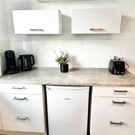Zentrales Bis 4 Personen Mit Kueche Und Wohnzimmer - 54m² Lejlighed